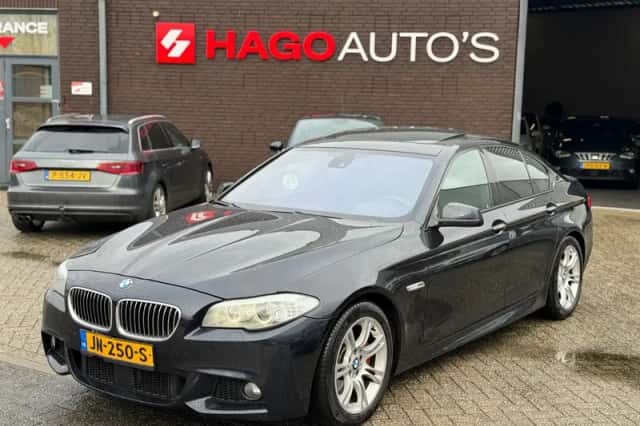 BMW 5-Serie (2011) thumbnail 3