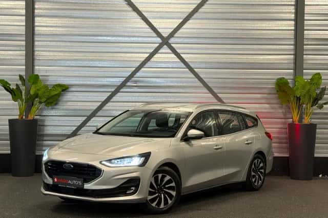 Ford Focus (2023) thumbnail 4