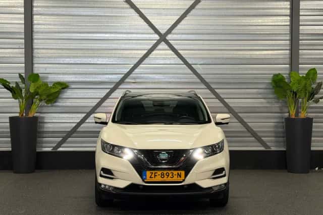 Nissan Qashqai (2019) thumbnail 5