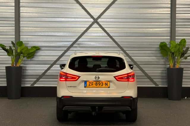 Nissan Qashqai (2019) thumbnail 6
