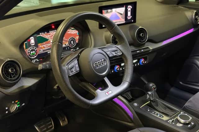 Audi Q2 (2019) thumbnail 2