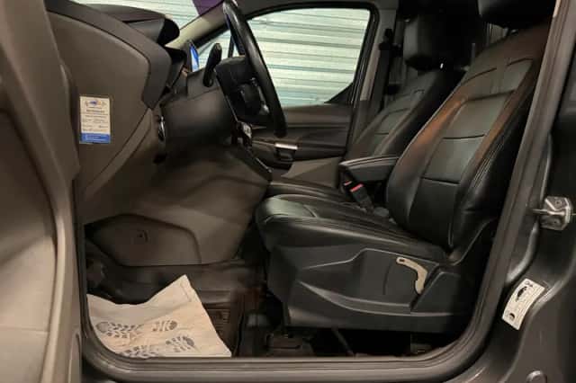 Ford Transit Connect (2020) thumbnail 6