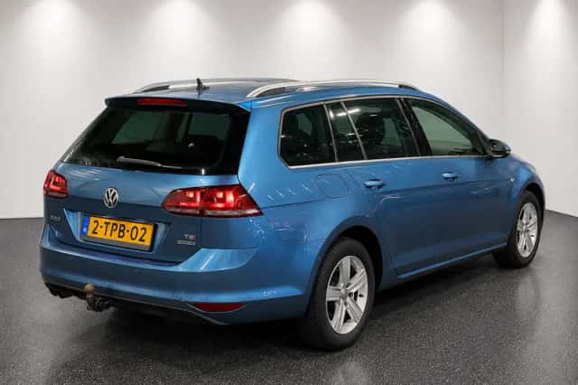 Volkswagen Golf (2014) thumbnail 6
