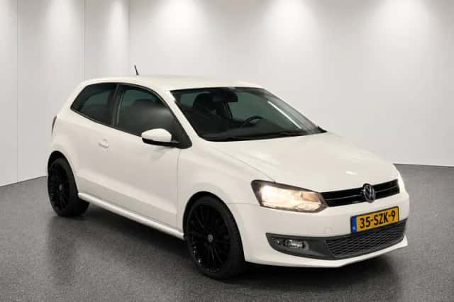 Volkswagen Polo (2012) thumbnail 1