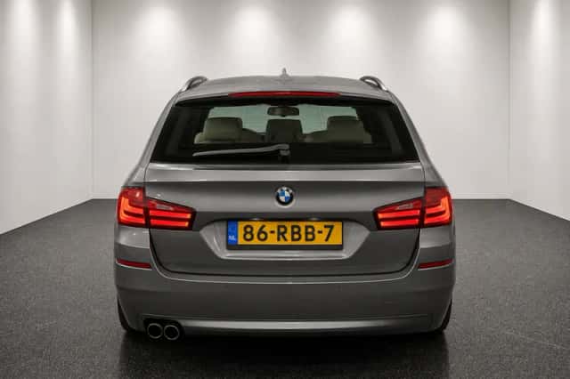 BMW 5-Serie (2011) thumbnail 5