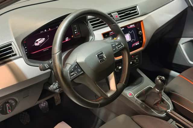 SEAT Ibiza (2019) thumbnail 2
