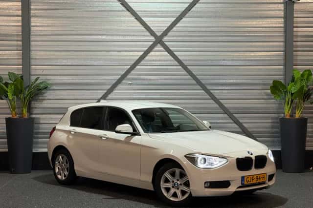 BMW 1-Serie (2013) thumbnail 1