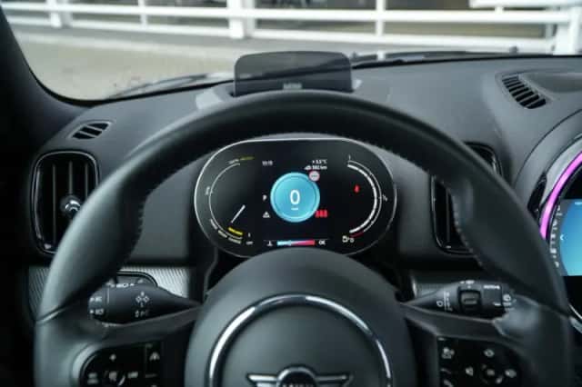 MINI Countryman (2022) thumbnail 3