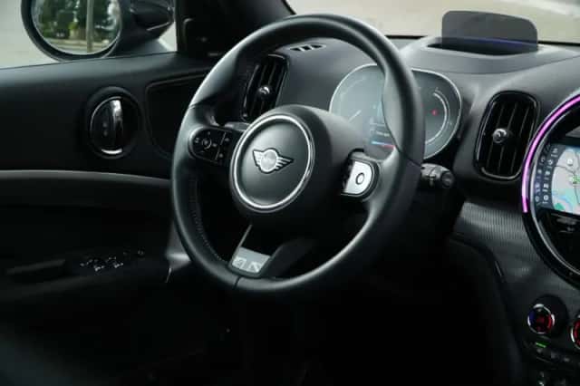 MINI Countryman (2022) thumbnail 5