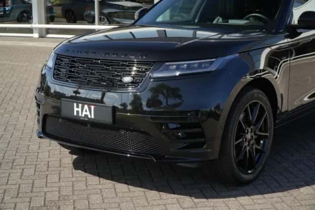 Land Rover Range Rover Velar (2025) thumbnail 3