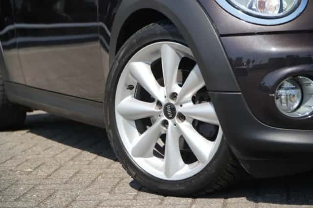 MINI Cabrio (2013) thumbnail 5