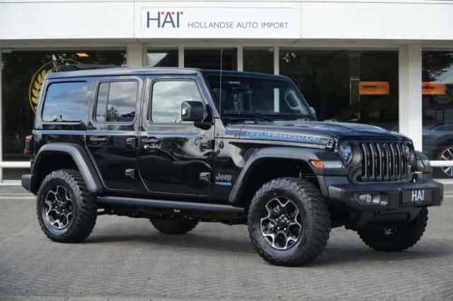 Jeep Wrangler (2021) thumbnail 4