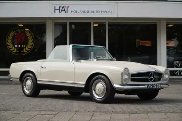 Mercedes-Benz 200-Serie (1966) thumbnail 6