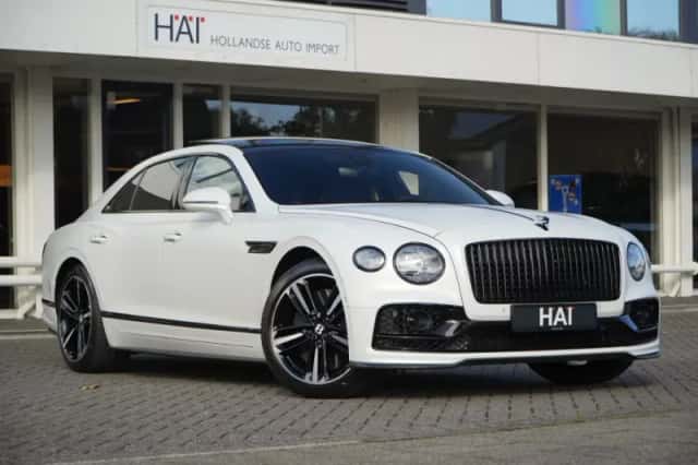 Bentley Flying Spur (2021) thumbnail 1