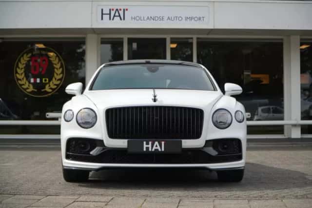 Bentley Flying Spur (2021) thumbnail 2