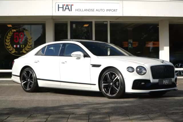 Bentley Flying Spur (2021) thumbnail 6