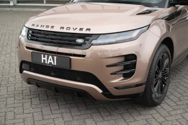 Land Rover Range Rover Evoque (2024) thumbnail 3