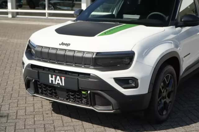 Jeep Avenger (2025) thumbnail 3