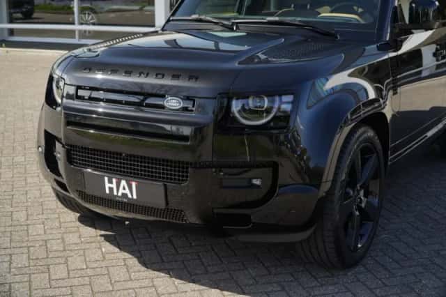 Land Rover Defender (2026) thumbnail 3