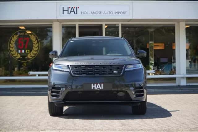 Land Rover Range Rover Velar (2025) thumbnail 2