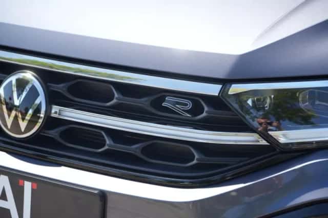 Volkswagen T-Roc (2025) thumbnail 5