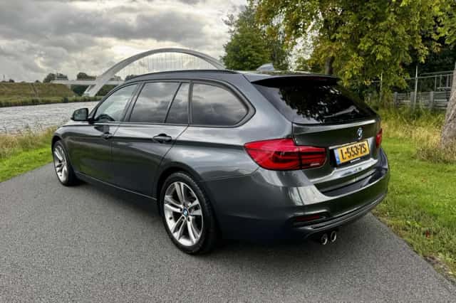 BMW 3-Serie (2017) thumbnail 2