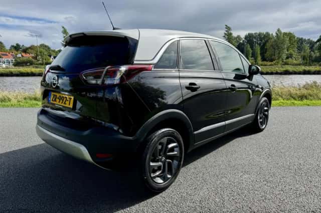 Opel Crossland X (2019) thumbnail 4