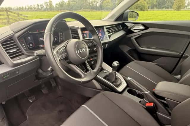 Audi A1 (2020) thumbnail 3