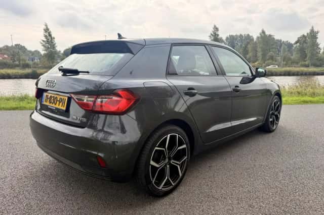 Audi A1 (2020) thumbnail 5