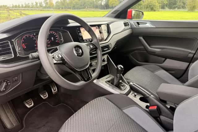 Volkswagen Polo (2022) thumbnail 4