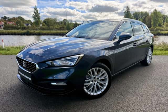 SEAT Leon Sportstourer (2021) thumbnail 4