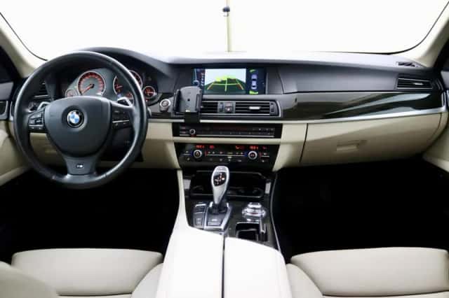 BMW 5-Serie (2012) thumbnail 2
