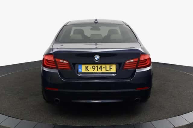 BMW 5-Serie (2012) thumbnail 6