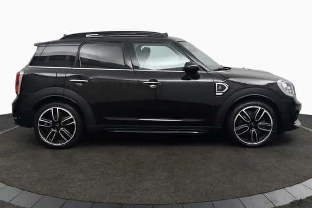MINI Countryman (2019) thumbnail 5