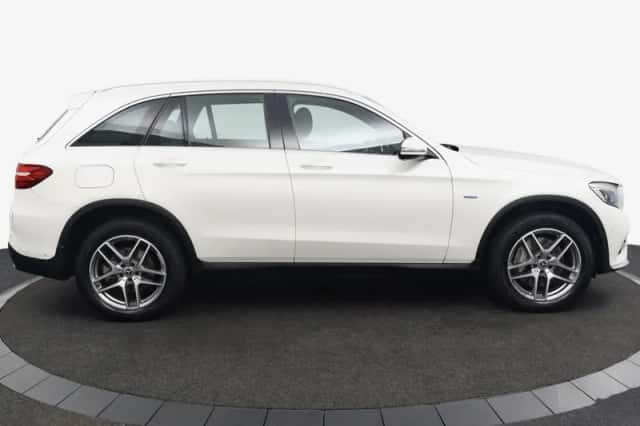 Mercedes-Benz GLC-Klasse (2017) thumbnail 5