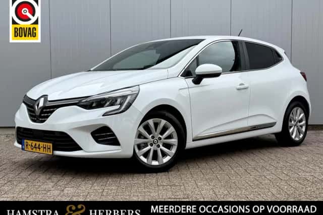 Renault Clio (2022) thumbnail 1