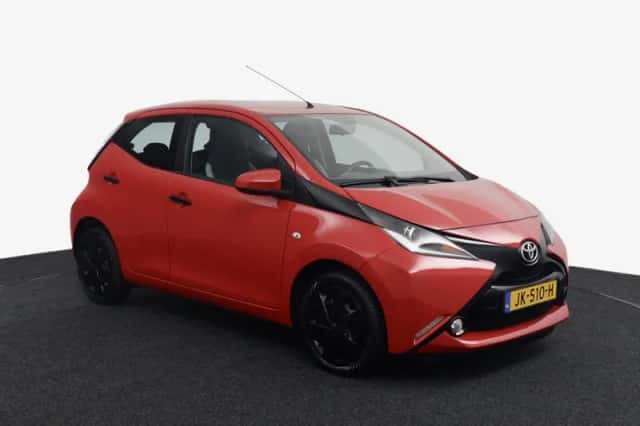 Toyota Aygo (2016) thumbnail 4