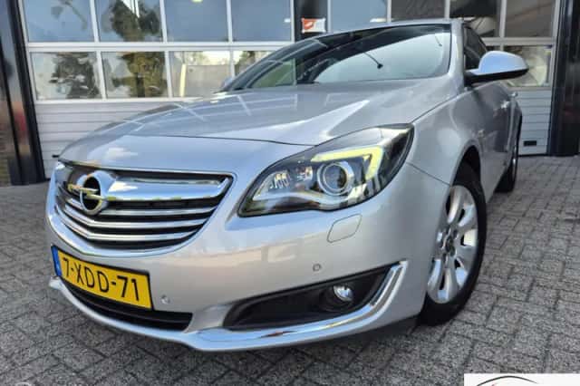 Opel Insignia (2014) thumbnail 3