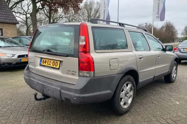 Volvo XC70 (2003) thumbnail 6