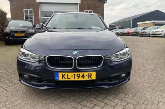 BMW 3-Serie (2016) thumbnail 3