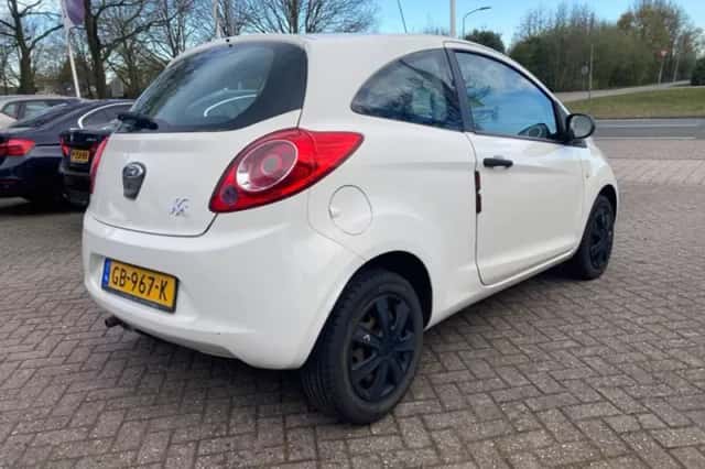 Ford Ka (2010) thumbnail 5