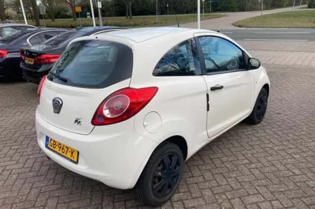 Ford Ka (2010) thumbnail 6