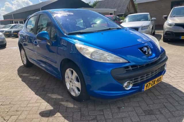 Peugeot 207 (2008) thumbnail 5