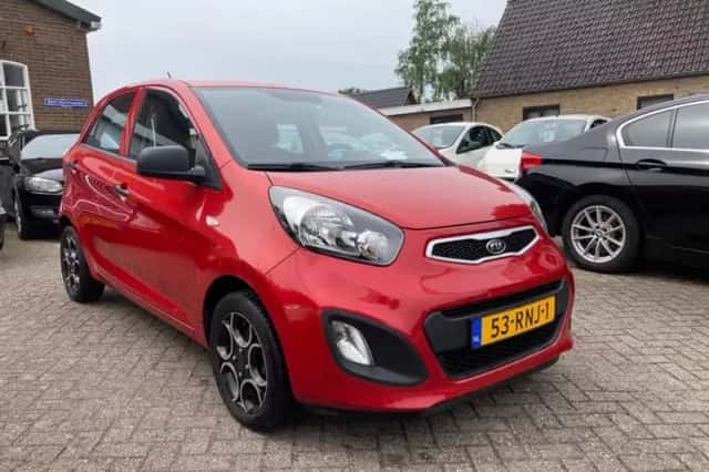Kia Picanto (2011) thumbnail 4