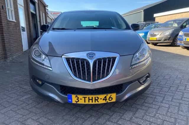 Lancia Delta (2010) thumbnail 3