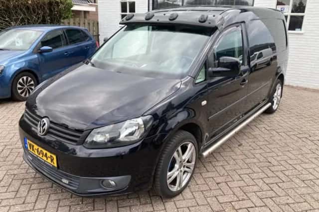 Volkswagen Caddy (2014) thumbnail 2