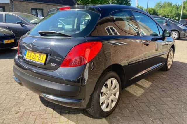 Peugeot 207 (2008) thumbnail 6
