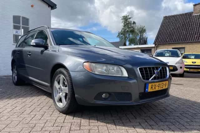 Volvo V70 (2008) thumbnail 4