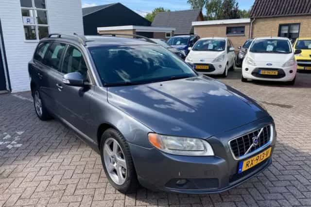 Volvo V70 (2008) thumbnail 5