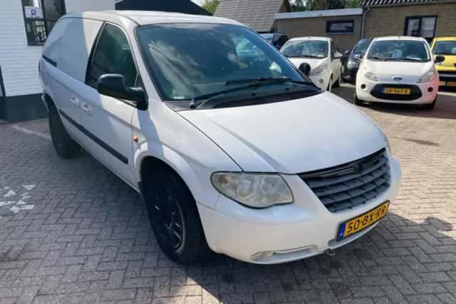 Chrysler Ram Van (2006) thumbnail 5